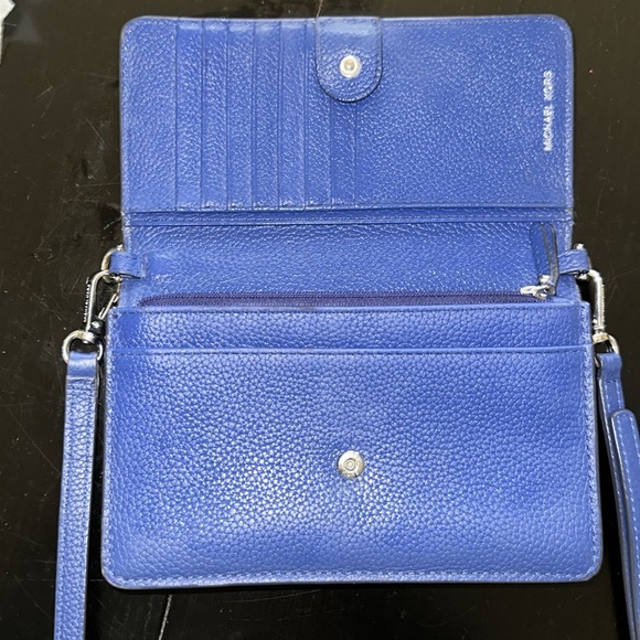 Crossbody wallet - Picture 3 of 3